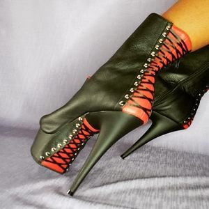 Size 10 Black/Red 6" Heel Corset Style Ankle Boots